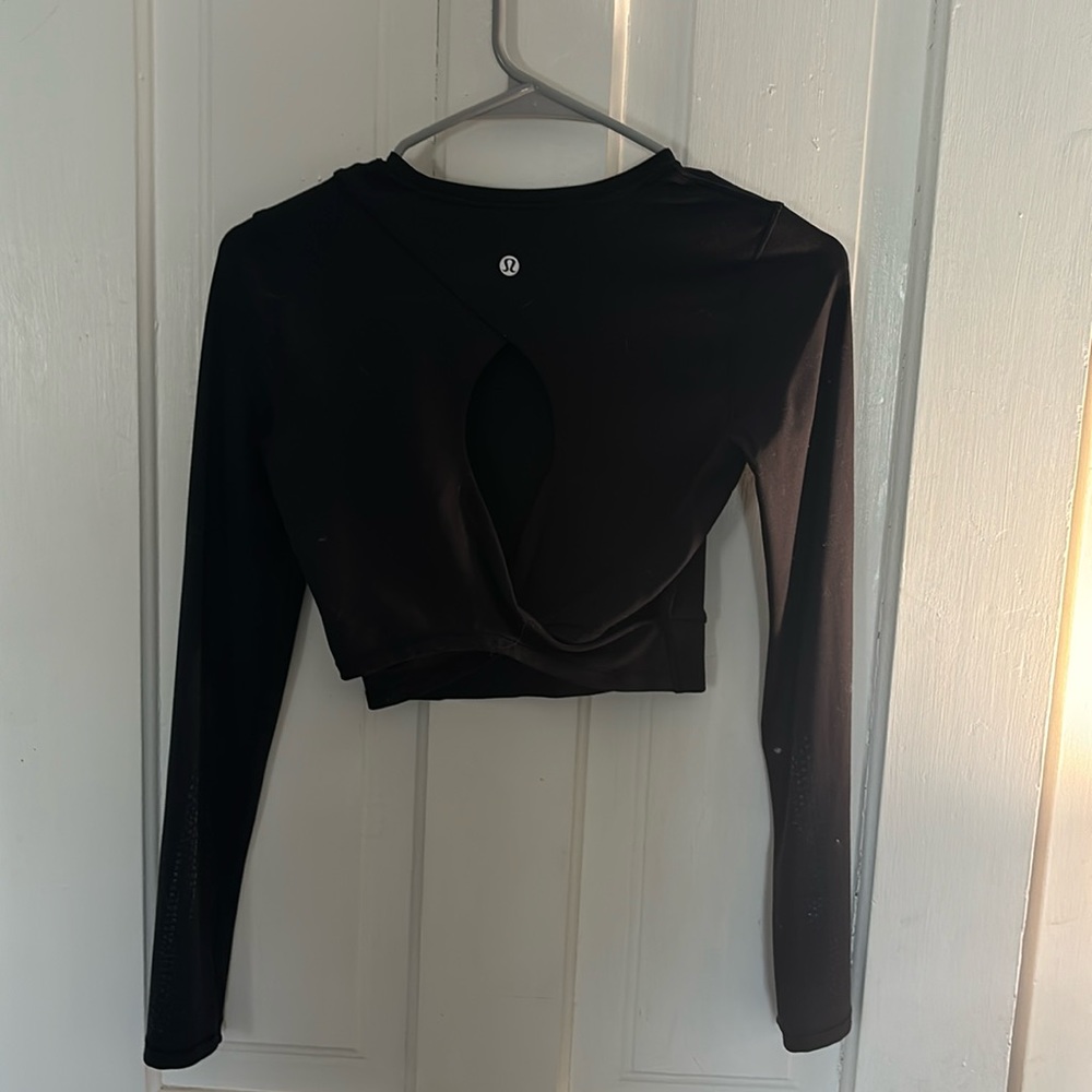 Lululemon crop long sleeve